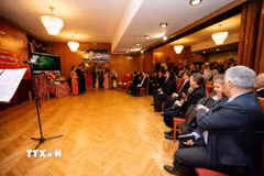 Quang cảnh chương trình Xuân quê hương 2026 tại Bulgaria. (Ảnh TTXVN phát)