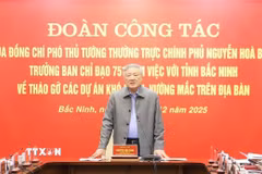 Ủy viên Bộ Chính trị, Phó Thủ tướng Thường trực Chính phủ Nguyễn Hòa Bình phát biểu tại buổi làm việc. (Ảnh: Thái Hùng/TTXVN)