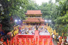 Quang cảnh khai mạc Lễ hội chùa Long Đọi Sơn năm 2026. (Báo Ninh Bình)