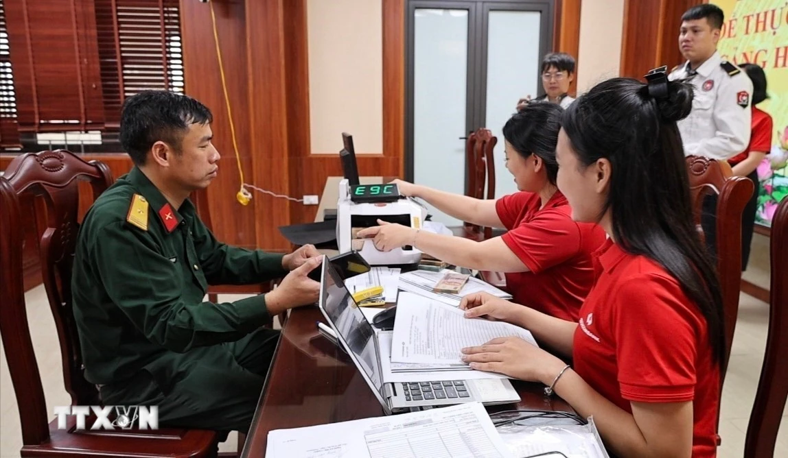 Bắc Ninh chi 6 tỷ đồng thưởng các hộ bàn giao sớm mặt bằng sân bay Gia Bình