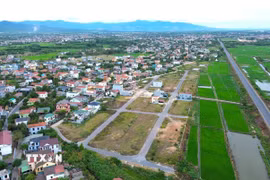 Toàn cảnh Dự án Hạ tầng kỹ thuật khu đất ở Tổ dân phố Đức Điền, phường Đồng Hới. (Ảnh: Thanh Thủy/TTXVN)