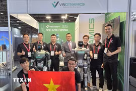 Công nghệ Việt Nam gây ấn tượng tại diễn đàn hàng đầu thế giới về robot và tự động hóa. (Ảnh: Vũ Hiệp/TTXVN)