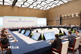 Quang cảnh Hội nghị Bộ trưởng APEC về Lâm nghiệp tại Thâm Quyến. (Ảnh: Công Tuyên/TTXVN)
