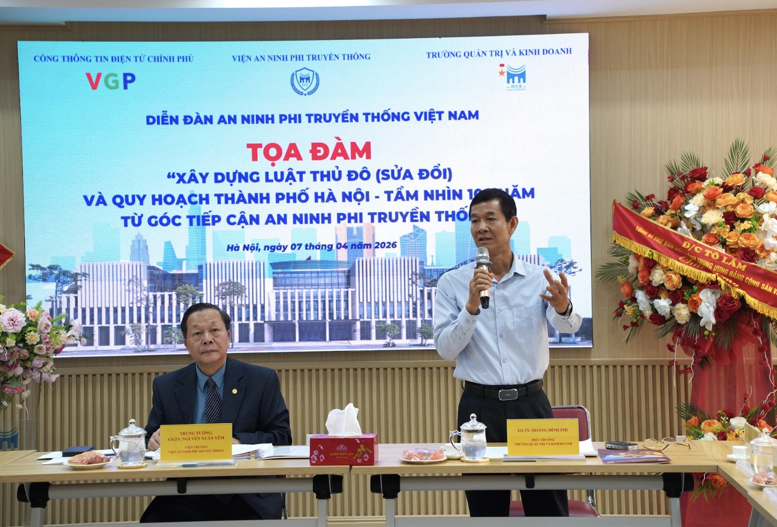 Quy hoạch Hà Nội tầm nhìn 100 năm: Đề xuất đặt thủ đô hành chính tại Hòa Lạc