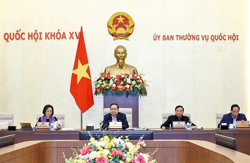 Chủ tịch Quốc hội Trần Thanh Mẫn phát biểu trong một phiên họp của Ủy ban Thường vụ Quốc hội. (Ảnh: Doãn Tấn/TTXVN)