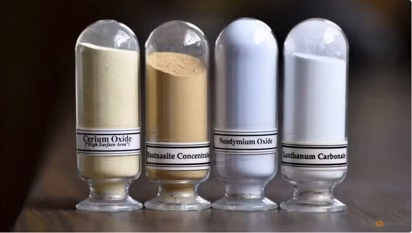 Các mẫu khoáng chất đất hiếm từ trái sang phải, Cerium oxide, Bastnasite, Neodymium oxide và Lanthanum carbonate. (Nguồn: Reuters)