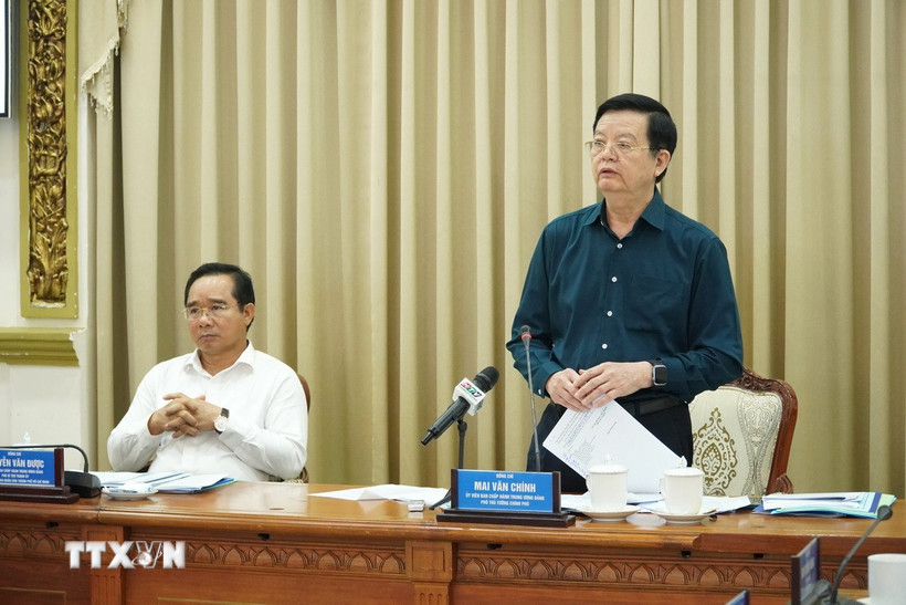 Phó Thủ tướng Chính phủ Mai Văn Chính phát biểu tại buổi làm việc. (Ảnh: Trung Tuyến/TTXVN)