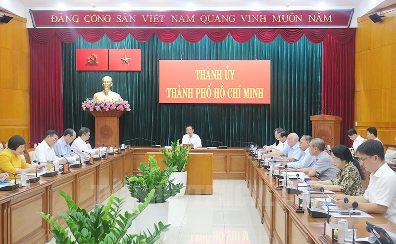 Bí thư Thành ủy TPHCM Nguyễn Văn Nên dự và chủ trì buổi họp. (Nguồn: Trang tin Điện tử Đảng bộ Thành phố Hồ Chí Minh)