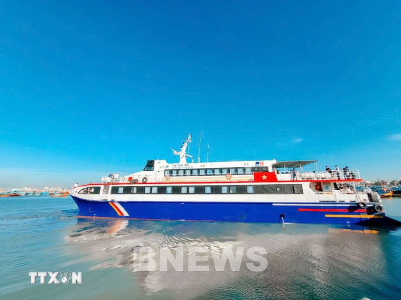 Tàu cao tốc Thành phố Hồ Chí Minh đi Côn Đảo. (Ảnh: Bnews/TTXVN)