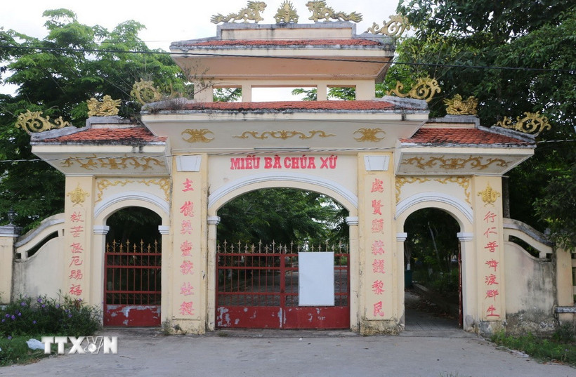 Miếu bà Chúa xứ ấp Mỹ Đông 1, xã Mỹ Quới, nơi thành lập chi bộ Đảng Cộng sản đầu tiên của tỉnh Sóc Trăng, Chi bộ Mỹ Quới vào tháng 6/1930. (Ảnh: Tuấn Phi/TTXVN)