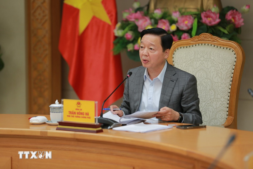 Phó Thủ tướng Trần Hồng Hà phát biểu tại cuộc họp. (Ảnh: TTXVN phát)