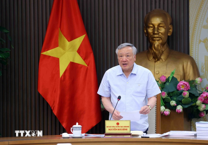 Phó Thủ tướng Thường trực Nguyễn Hòa Bình phát biểu. (Ảnh: Phạm Kiên/TTXVN)