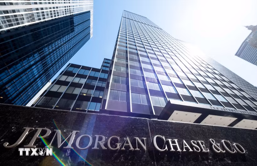 Trụ sở Ngân hàng JPMorgan Chase tại New York, Mỹ. (Ảnh: AFP/TTXVN)