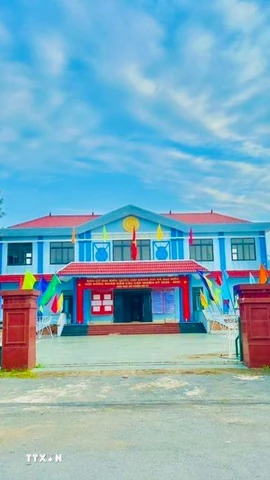 Toàn đặc khu Cồn Cỏ có 1 khu vực bỏ phiếu đặt tại Nhà Văn hóa Thanh niên. (Ảnh: TTXVN phát)