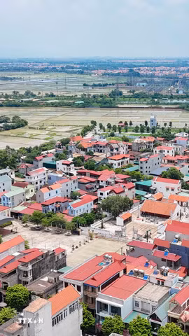 Hà Nội kỳ vọng sẽ tạo nền tảng thực tiễn để từng bước hoàn thiện mô hình xã, phường xã hội chủ nghĩa trong giai đoạn phát triển mới của Thủ đô. (Ảnh: Phan Phương/TTXVN)