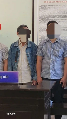 Các bị cáo tại phiên tòa. (Ảnh: Văn Dũng/TTXVN)