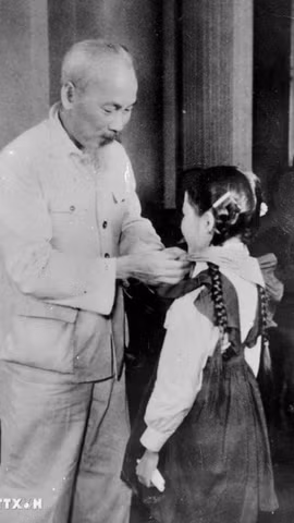 Chủ tịch Hồ Chí Minh - Cả một đời vì đất nước, vì nhân dân