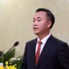 Ông Nguyễn Việt Hùng, tân Chủ tịch Ủy ban Nhân dân tỉnh Khánh Hòa, phát biểu nhận nhiệm vụ. (Ảnh: Xuân Triệu/TTXVN)