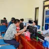 Thực hiện thủ tục hành chính tại Trung tâm phục vụ hành chính công đặc khu Cô Tô, tỉnh Quảng Ninh. (Nguồn: Truyền thông và Văn hóa Cô Tô)