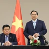 Thủ tướng Phạm Minh Chính phát biểu tại cuộc làm việc với Mạng lưới Đổi mới sáng tạo Việt Nam tại châu Âu. (Ảnh: Dương Giang/TTXVN)
