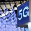 Biển dịch vụ 5G. (Ảnh: AFP/TTXVN)