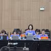 Đại diện Viện Kiểm sát công bố bản Cáo trạng tại phiên tòa. (Ảnh: Kim Anh/TTXVN)