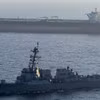 Tàu khu trục mang tên lửa dẫn đường USS Rafael Peralta của Mỹ chặn bắt tàu chở dầu của Iran. (Nguồn: CENTCOM/X