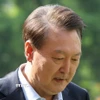 Cựu Tổng thống Hàn Quốc Yoon Suk Yeol tới quận Seocho ở Seoul ngày 3/6. (Ảnh: YONHAP/TTXVN)