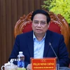 Thủ tướng Phạm Minh Chính làm việc với Ban Thường vụ Tỉnh ủy Quảng Ngãi về tình hình phát triển kinh tế-xã hội. (Ảnh: Dương Giang/TTXVN)