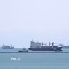 Tàu thuyền di chuyển trên Biển Đỏ. (Ảnh: AFP/TTXVN)