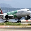 Máy bay Boeing 777 của Hãng hàng không Emirates. (Ảnh: AFP/TTXVN)