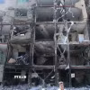 Tòa nhà bị phá hủy sau cuộc không kích tại Tehran, Iran. (Ảnh: THX/TTXVN phát)
