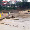 Việc đóng cầu phao Phong Châu là cần thiết nhằm đảm bảo an toàn cho đến khi có thông báo mới. (Ảnh: Tạ Toàn/TTXVN)