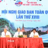 Các đại biểu chủ trì hội nghị. (Ảnh: Thanh Tuấn/TTXVN)