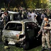 Hiện trường một vụ nổ bom ở Pakistan. (Ảnh: THX/TTXVN)