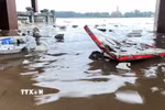 Lũ trên các sông đang lên nhanh khiến nhiều nơi chìm trong nước. (Ảnh: Thanh Thuỷ/TTXVN)