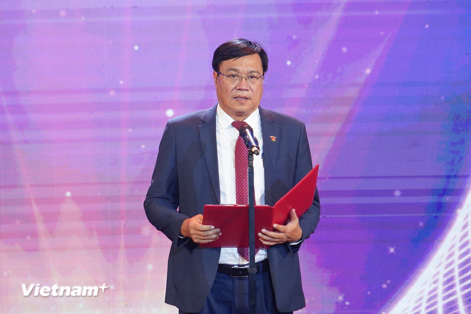 Cục trưởng Cục Thể dục Thể thao Đặng Hà Việt phát biểu khai mạc gala trao giải. (Ảnh: Việt Anh/Vietnam+)