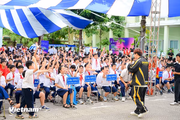Teen Safety School Tour 2026: Đưa kỹ năng an toàn số đến gần học sinh