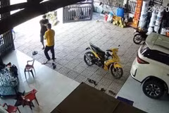 (Ảnh chụp màn hình từ camera an ninh)