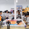 Phòng thực hành giáo dục STEM tạo điều kiện quan trọng để nhà trường đẩy mạnh giáo dục hướng nghiệp, chuyển đổi số và phát triển năng lực học sinh Tây Ninh. (Ảnh: Đức Hạnh/TTXVN)
