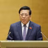 Bộ trưởng Bộ Xây dựng Trần Hồng Minh, thừa ủy quyền của Thủ tướng Chính phủ, trình bày Tờ trình về 02 nội dung: Định hướng chính sách sửa đổi Luật Nhà ở năm 2023 và Định hướng chính sách sửa đổi Luật Kinh doanh bất động sản. (Ảnh: Doãn Tấn/TTXVN)