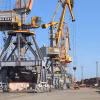 Cảng Hoàng Diệu Chùa Vẽ là cảng biển tiếp nhận hàng bách hóa tổng hợp lớn nhất khu vực miền Bắc. (Ảnh: Minh Thu/TTXVN)