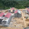 Những khối phòng dần hình thành tại Trường Phổ thông nội trú liên cấp Tiểu học & THCS xã La Êê, thành phố Đà Nẵng. (Ảnh: Khoa Chương/TTXVN)