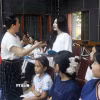 36 học sinh từ các địa phương trong tỉnh Nghệ An có đam mê và năng khiếu với dân ca ví, giặm tham gia lớp truyền dạy. (Ảnh: Bích Huệ/TTXVN)