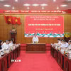 Quang cảnh buổi làm việc của Đoàn Kiểm tra, giám sát của Bộ Chính trị với Ban Thường vụ Tỉnh ủy Tây Ninh. (Ảnh: Bùi Giang/TTXVN)
