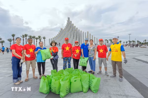 Đẩy mạnh phân cấp, phân quyền: Bảo vệ môi trường gắn liền thực tiễn địa phương