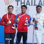 Vận động viên Nguyễn Ngọc Thiết giành huy chương Bạc 400m bơi tự do nam hạng thương tật S9. (Ảnh: TTXVN phát)