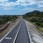 Dự án thành phần đoạn Chí Thạnh-Vân Phong. (Ảnh: Quốc Khánh/TTXVN)