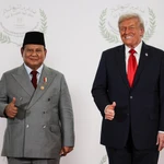 Tổng thống Indonesia Prabowo Subianto (trái) và Tổng thống Mỹ Donald Trump. (Nguồn: Politico)