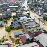 Khu vực bị ngập lụt tại tỉnh Aceh, Indonesia ngày 27/11/2025. (Ảnh: THX/TTXVN)